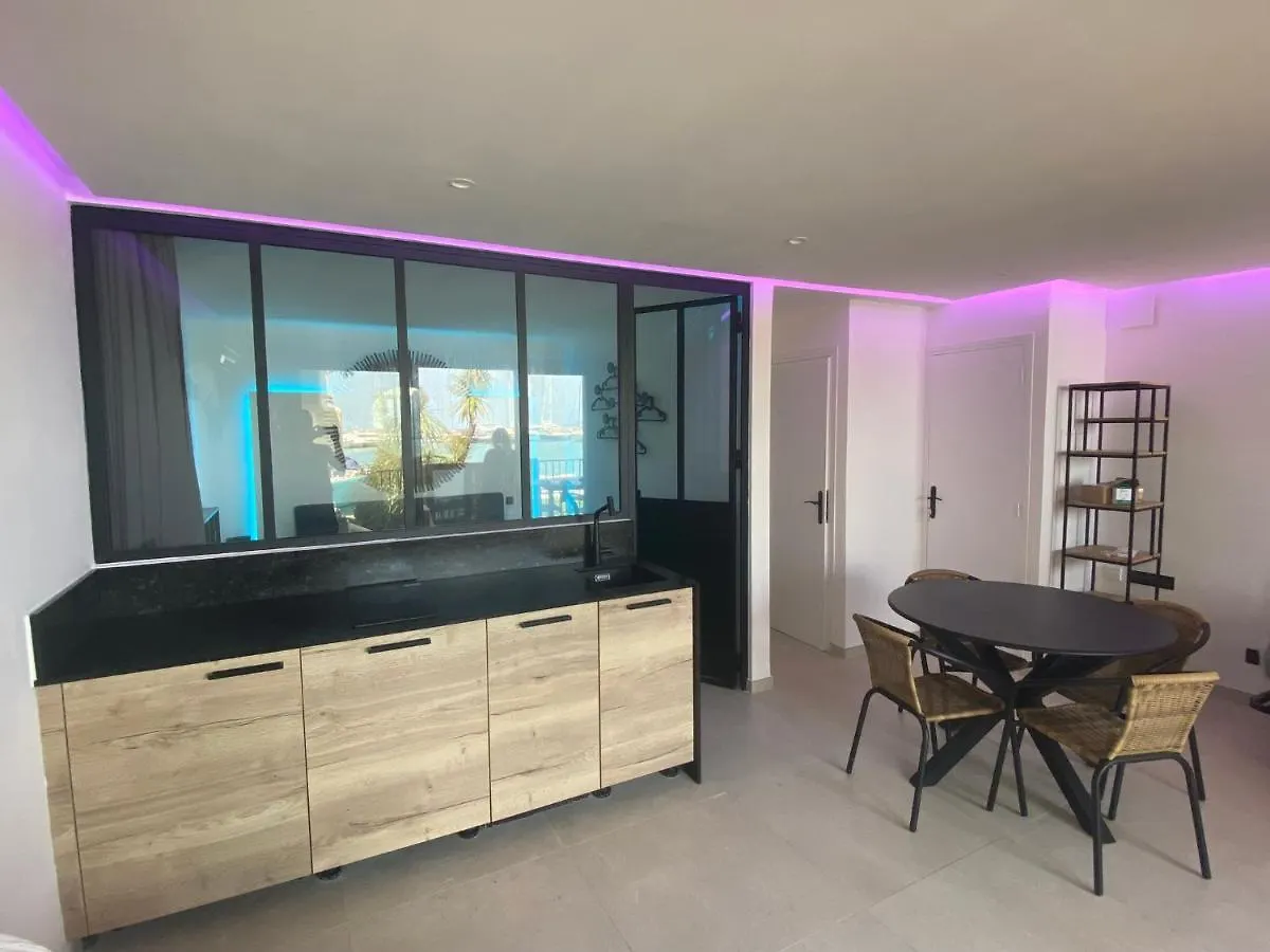 Marinesappartement, Le Quai Tropezien Marina Σαιν-Τροπέ 0*,  Γαλλία